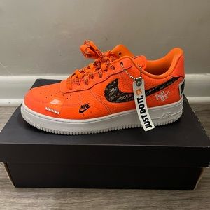 ‘Total Orange’ Nike Air Force 1
